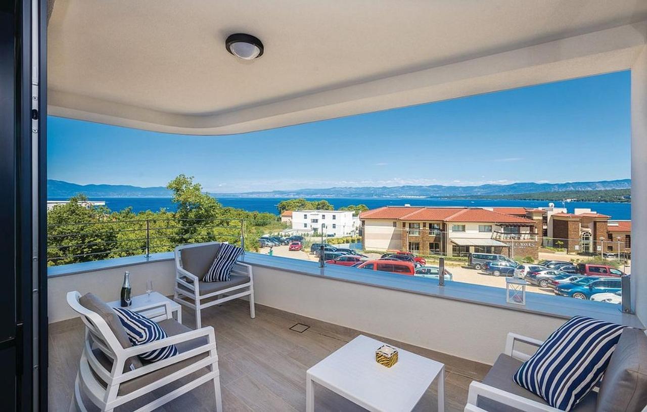 Villa Poseidon Rova ***** Malinska Esterno foto
