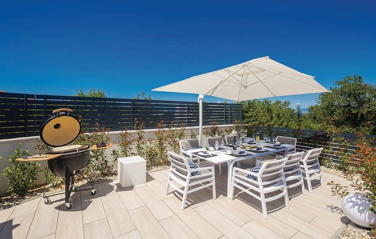 Villa Poseidon Rova ***** Malinska Esterno foto
