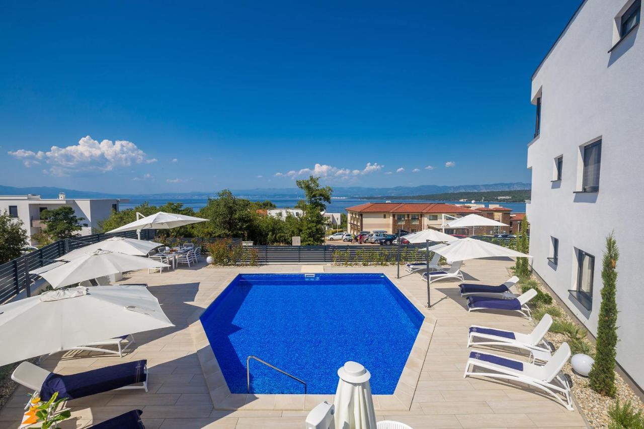 Villa Poseidon Rova ***** Malinska Esterno foto