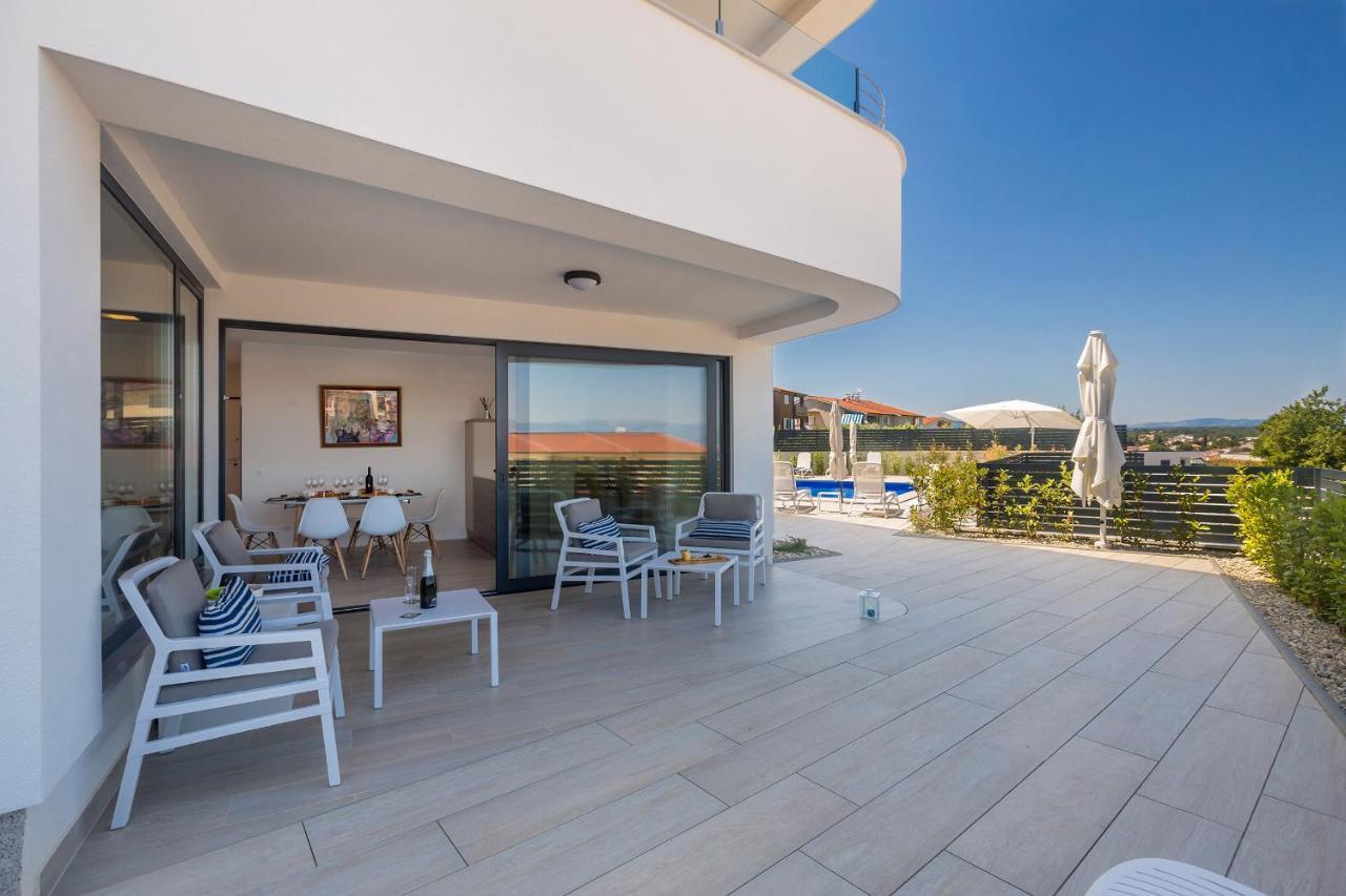 Villa Poseidon Rova ***** Malinska Esterno foto
